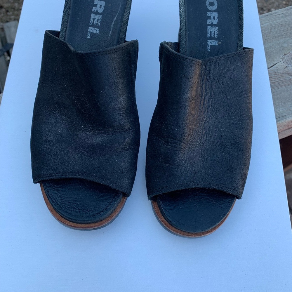 Sorel Women's Black Leather Sandals